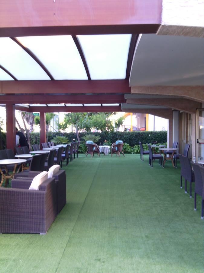 Hotel Boston Alba Adriatica Kültér fotó